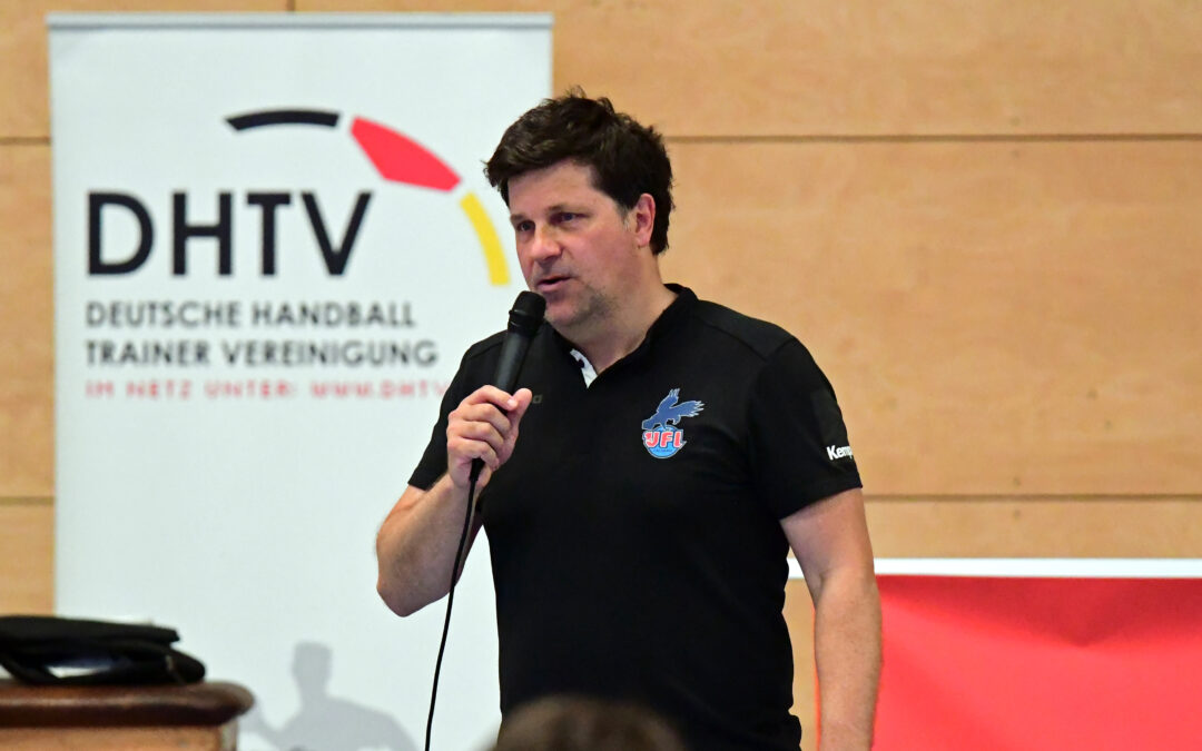 Mehr als 100 gleichgesinnte Handballtrainer in Potsdam